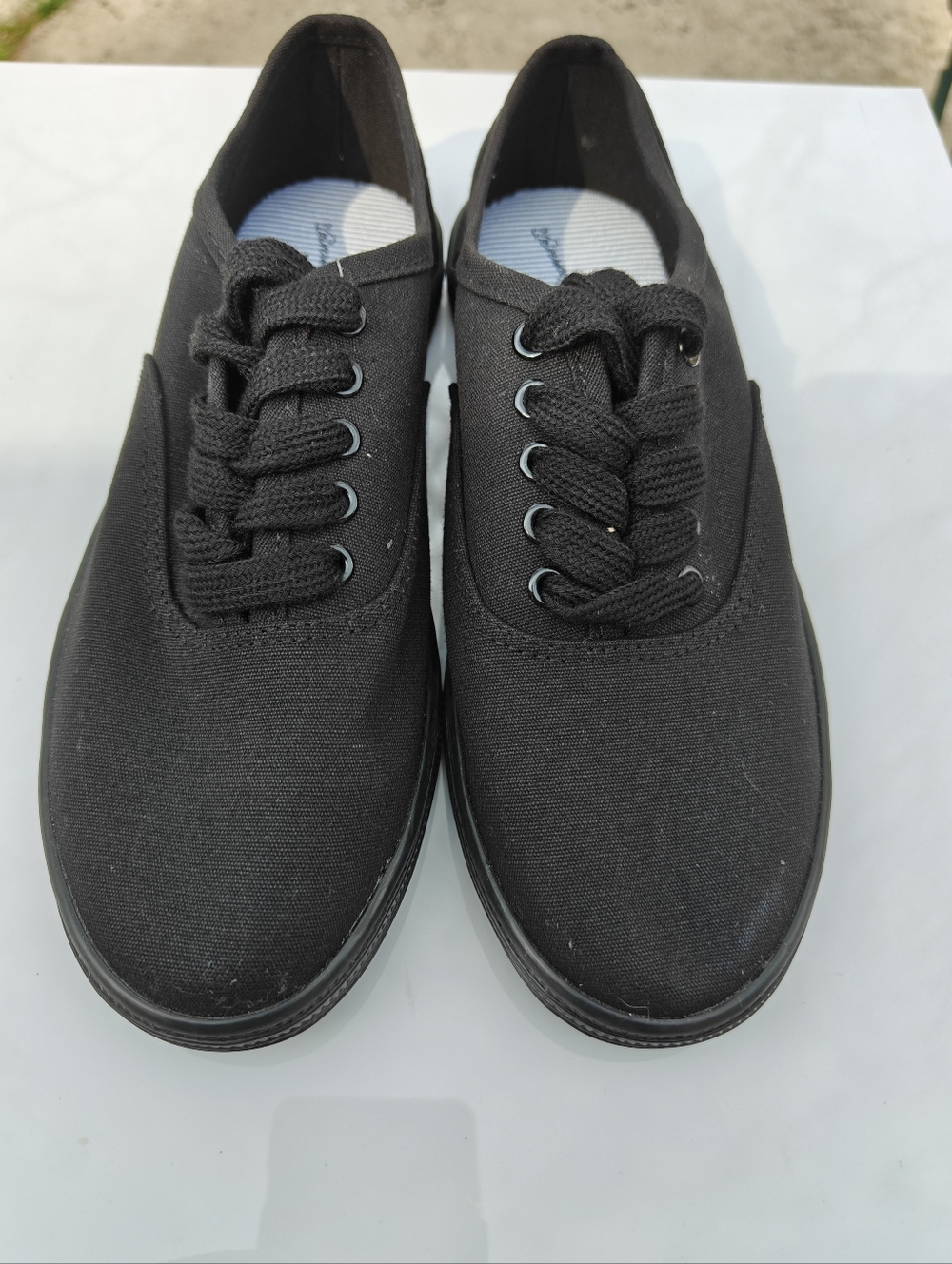 BLACK CANVAS SNEAKERS